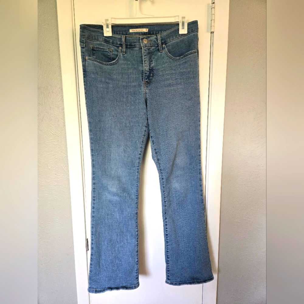 Classic Light Blue Flare Jeans - Women's Wide Leg